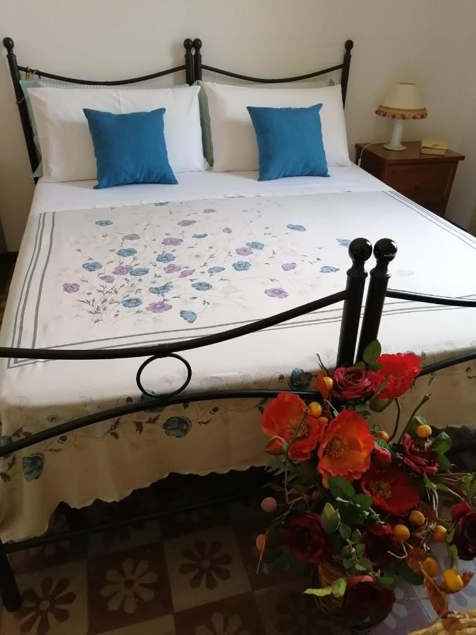Il Tamburello Apartment Флоридия Екстериор снимка